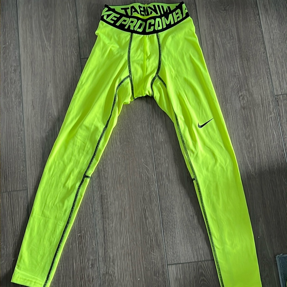 Nike Pro Combat warm running pants